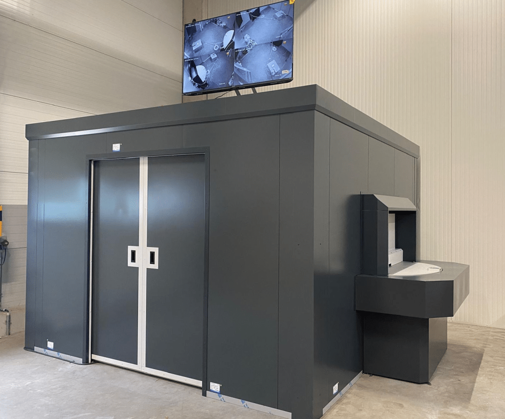 Amada Cabin 1 by Lasermet Laser Safety Solutions