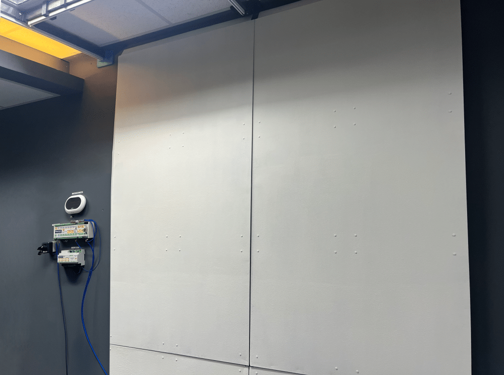 Laser lab active guard controller by Lasermet Laser Safety Solutions